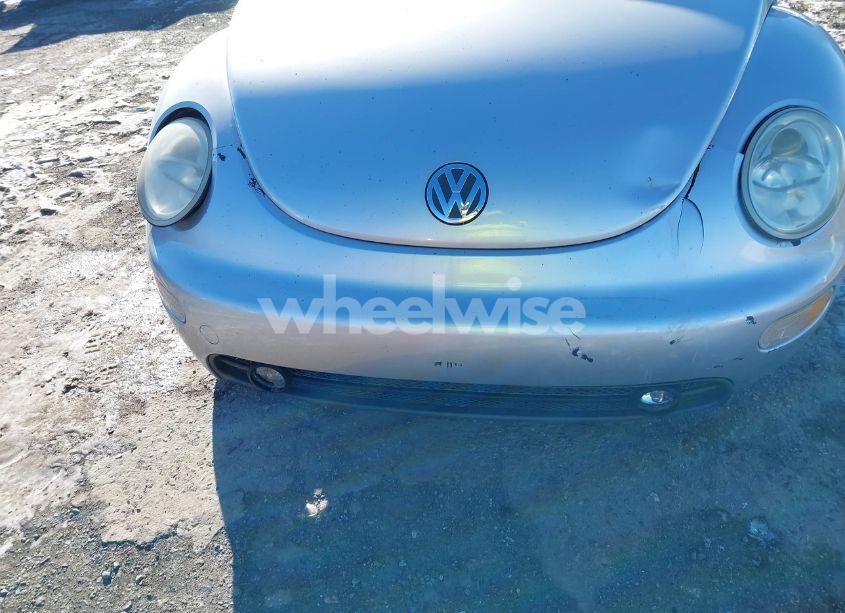 Photo 6 of 2001 Volkswagen New BEETLE GLS (VIN 3VWCK21CX1M437608)