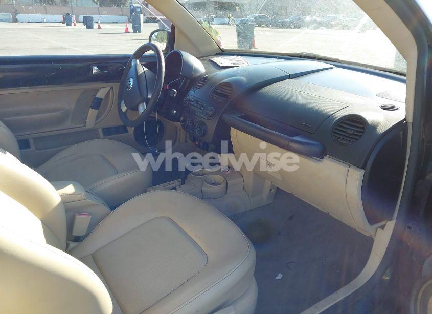Photo 5 of 2003 Volkswagen New BEETLE GLS (VIN 3VWCK21Y13M303794)