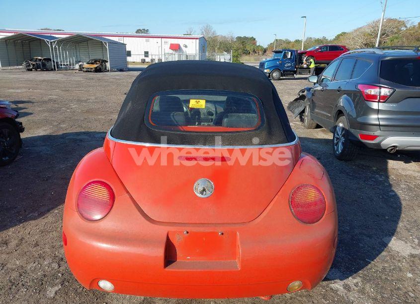 Photo 17 of 2003 Volkswagen New BEETLE (VIN 3VWCK21Y13M312138)