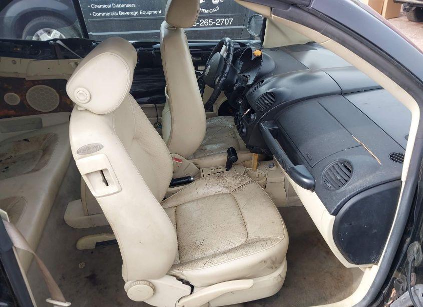 Photo 5 of 2003 Volkswagen New BEETLE GLS (VIN 3VWCK21Y53M313230)