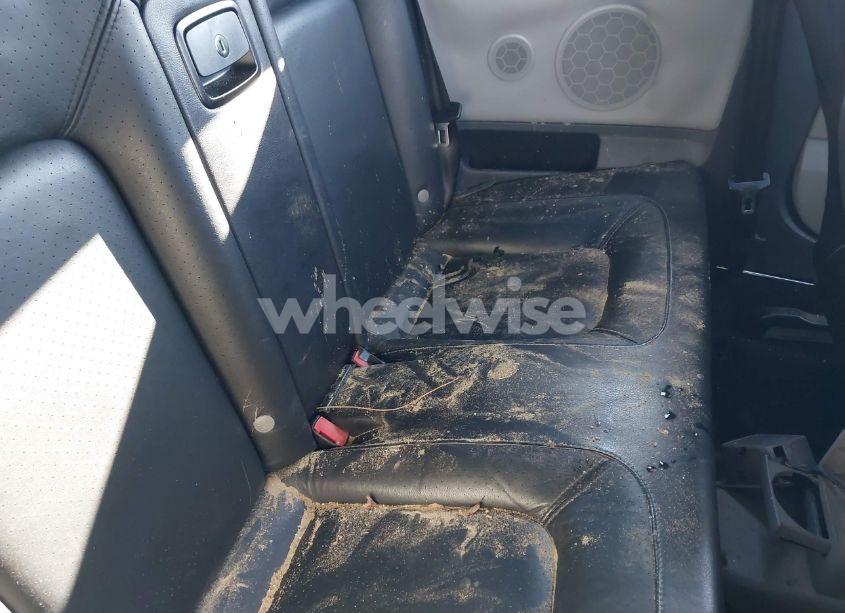 Photo 8 of 2003 Volkswagen New BEETLE GLS (VIN 3VWCK21YX3M304572)