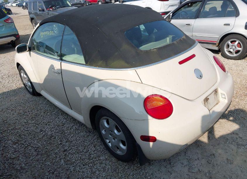 Photo 3 of 2003 Volkswagen New BEETLE GLS (VIN 3VWCK21YX3M311148)