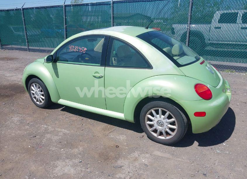 Photo 3 of 2004 Volkswagen New BEETLE GLS 2.0L (VIN 3VWCK31C34M415802)