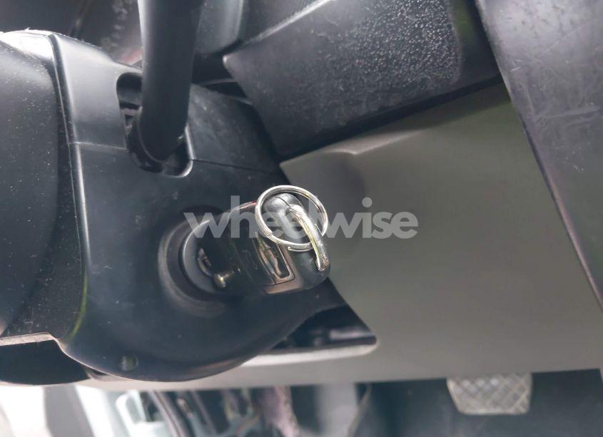 Photo 11 of 2004 Volkswagen New BEETLE GLS (VIN 3VWCM31Y04M333497)