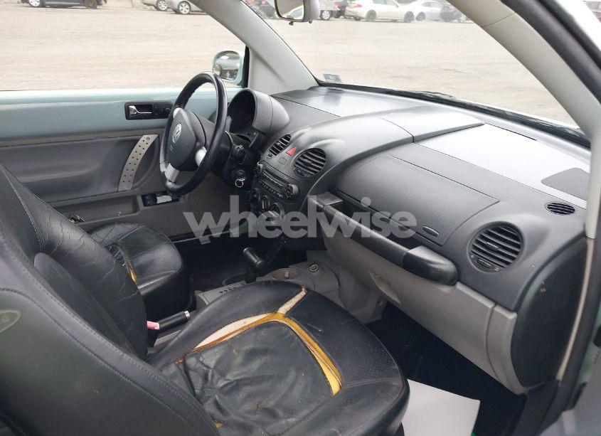 Photo 5 of 2004 Volkswagen New BEETLE GLS (VIN 3VWCM31Y04M333497)