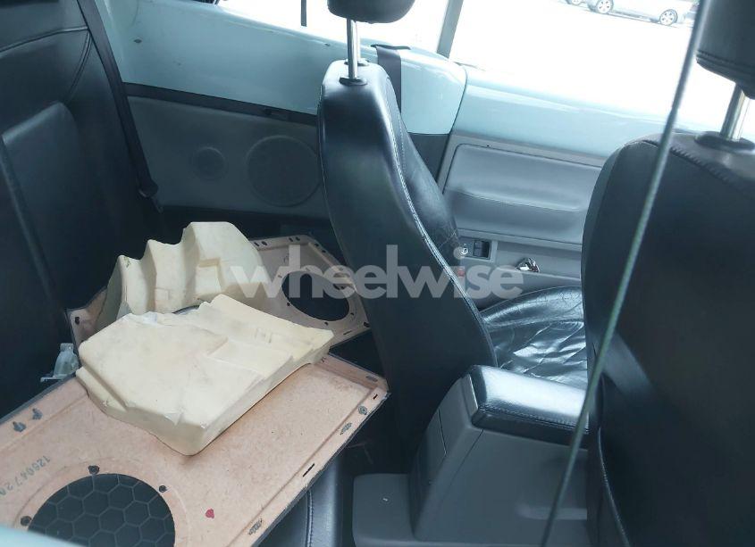 Photo 8 of 2004 Volkswagen New BEETLE GLS (VIN 3VWCM31Y04M333497)