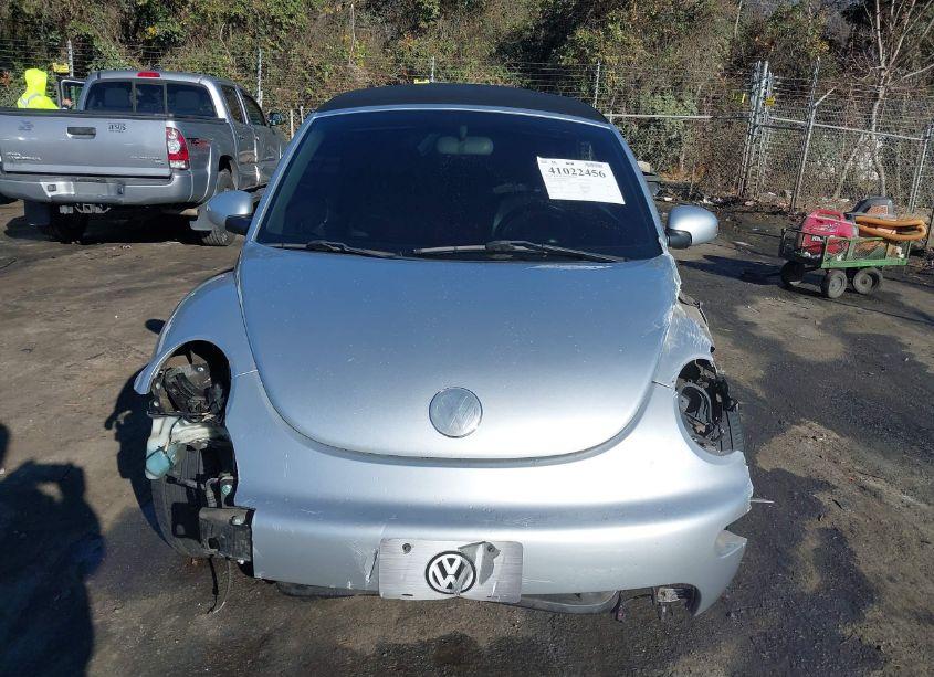 Photo 12 of 2004 Volkswagen New BEETLE GLS (VIN 3VWCM31Y34M346230)