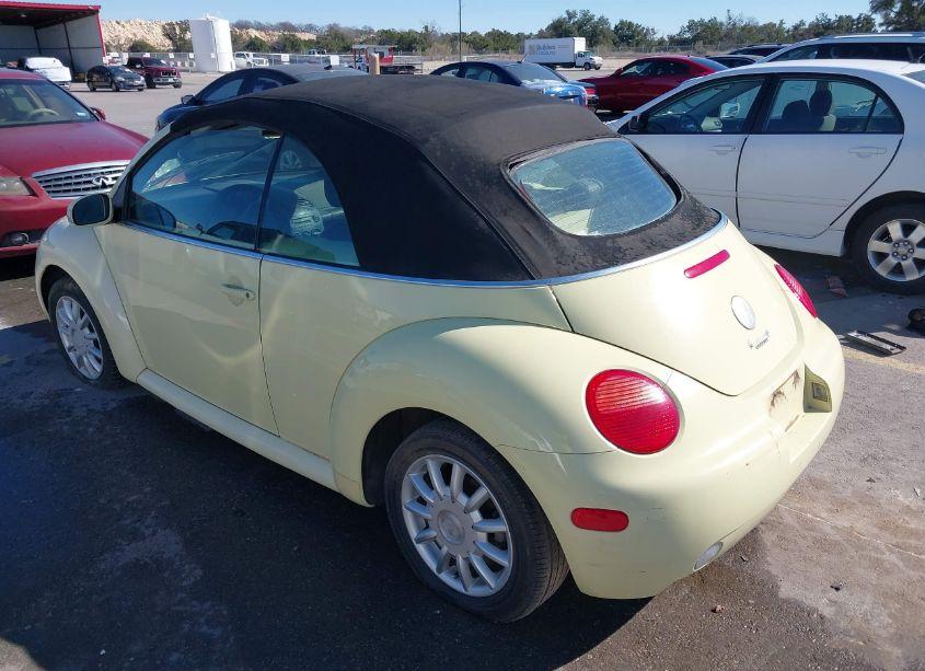 Photo 3 of 2005 Volkswagen New BEETLE GLS (VIN 3VWCM31Y35M300429)