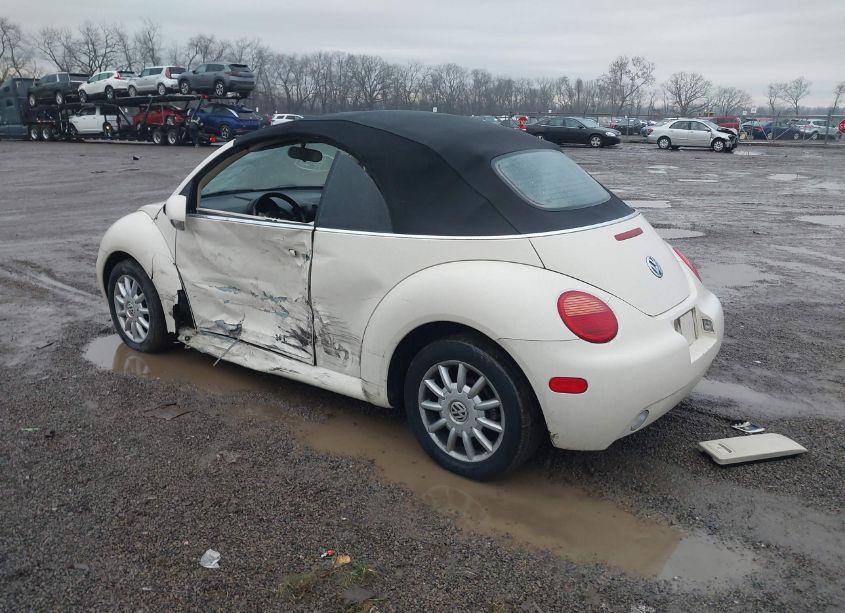 Photo 3 of 2005 Volkswagen New BEETLE GLS (VIN 3VWCM31Y45M309799)