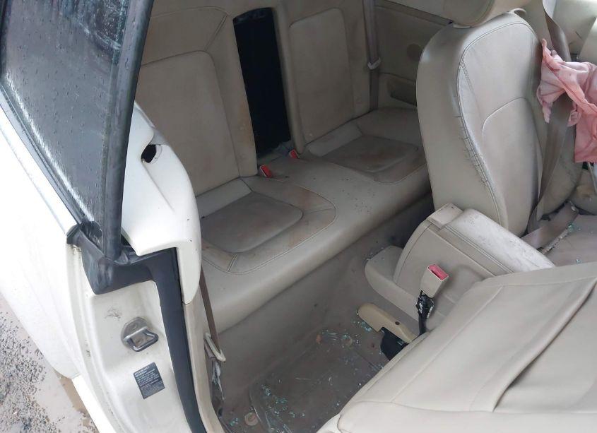 Photo 8 of 2005 Volkswagen New BEETLE GLS (VIN 3VWCM31Y45M309799)