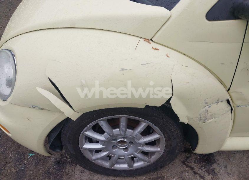 Photo 13 of 2005 Volkswagen New BEETLE GLS (VIN 3VWCM31Y55M312503)