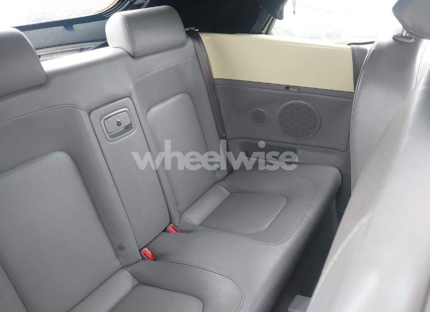 Photo 8 of 2005 Volkswagen New BEETLE GLS (VIN 3VWCM31Y55M312503)