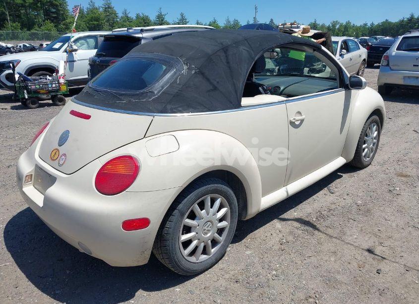 Photo 4 of 2005 Volkswagen New BEETLE GLS (VIN 3VWCM31Y55M369090)