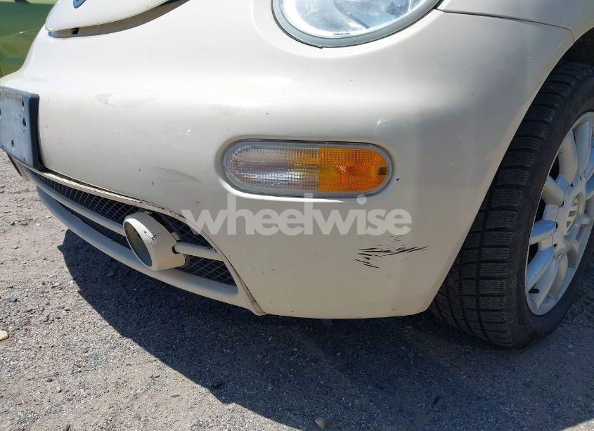 Photo 6 of 2005 Volkswagen New BEETLE GLS (VIN 3VWCM31Y55M369090)