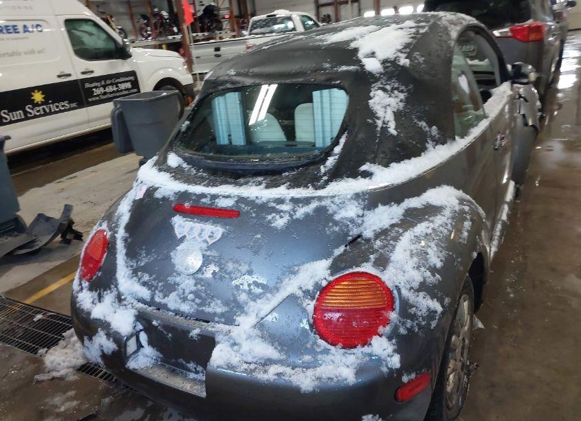 Photo 16 of 2004 Volkswagen New BEETLE GLS (VIN 3VWCM31Y64M320432)