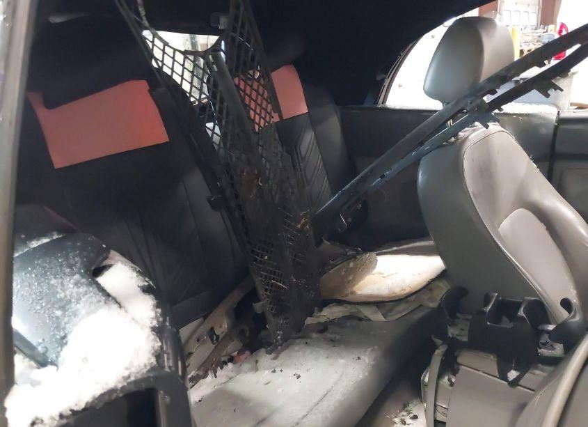 Photo 8 of 2004 Volkswagen New BEETLE GLS (VIN 3VWCM31Y64M320432)