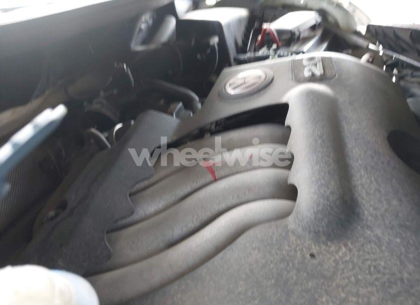 Photo 10 of 2005 Volkswagen New BEETLE GLS (VIN 3VWCM31Y95M306381)