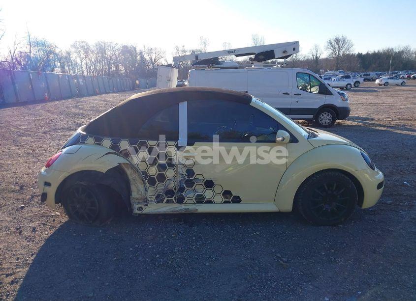 Photo 13 of 2005 Volkswagen New BEETLE GLS (VIN 3VWCM31Y95M352115)