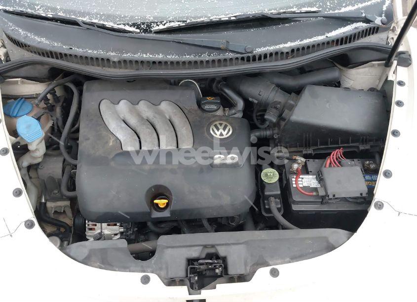 Photo 10 of 2005 Volkswagen New BEETLE GLS (VIN 3VWCM31YX5M310035)