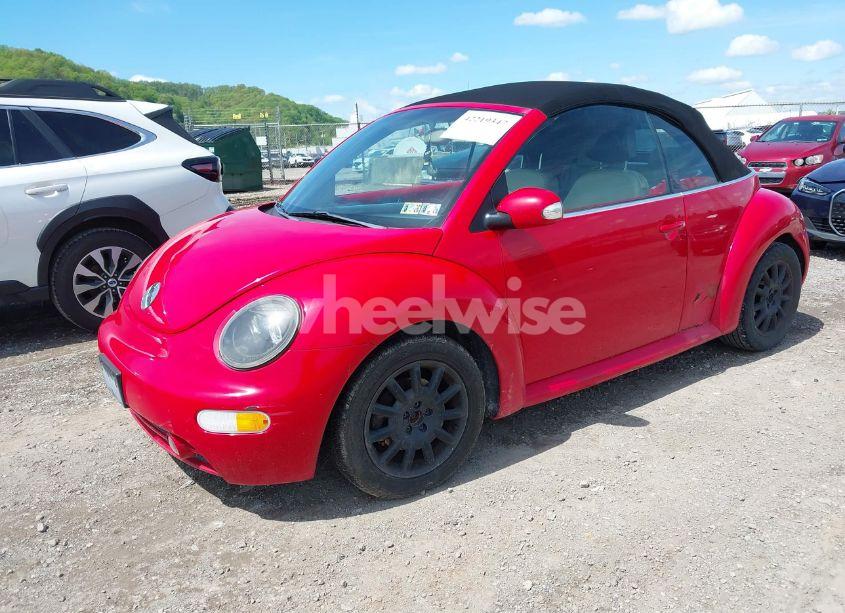 Photo 2 of 2005 Volkswagen New BEETLE GLS (VIN 3VWCM31YX5M362832)