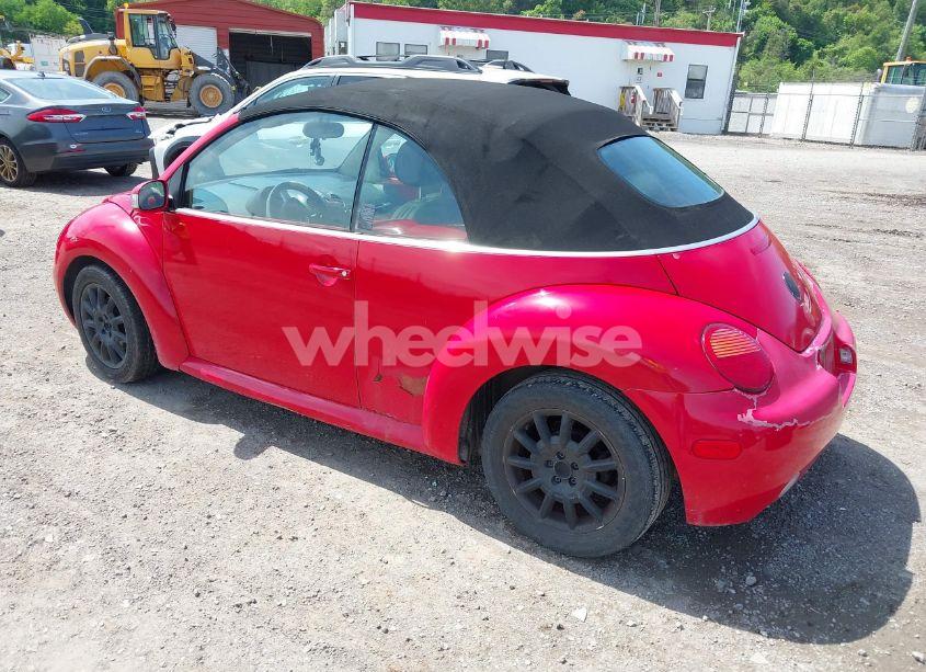 Photo 3 of 2005 Volkswagen New BEETLE GLS (VIN 3VWCM31YX5M362832)