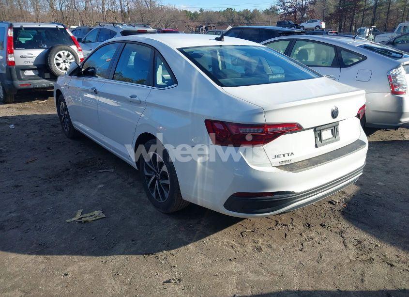 Photo 3 of 2022 Volkswagen Jetta 1.5T S (VIN 3VWCM7BU0NM006246)