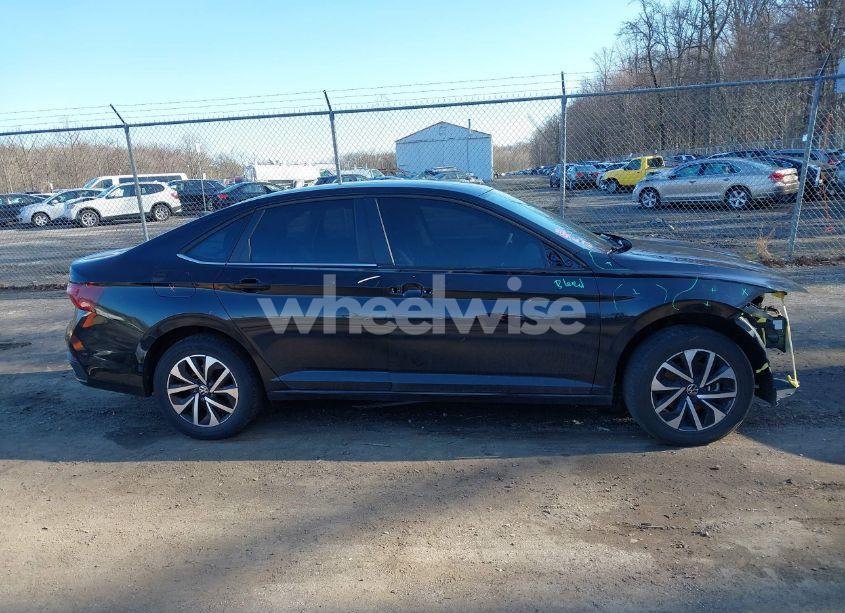 Photo 14 of 2022 Volkswagen Jetta 1.5T S (VIN 3VWCM7BU2NM003932)