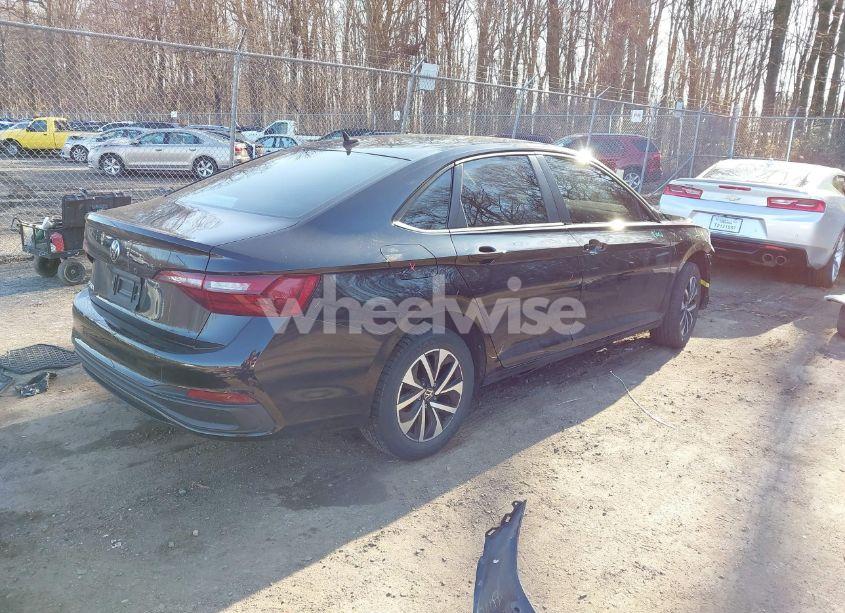Photo 4 of 2022 Volkswagen Jetta 1.5T S (VIN 3VWCM7BU2NM003932)