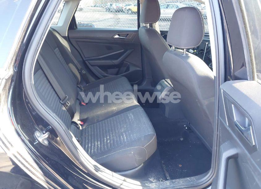 Photo 8 of 2022 Volkswagen Jetta 1.5T S (VIN 3VWCM7BU2NM003932)