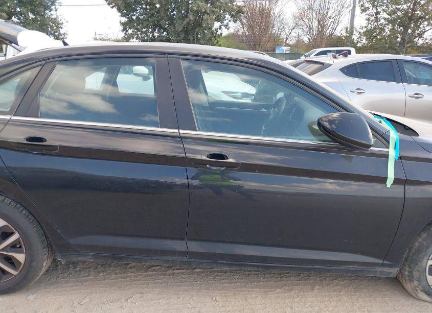 Photo 13 of 2022 Volkswagen Jetta 1.5T S (VIN 3VWCM7BU7NM002744)