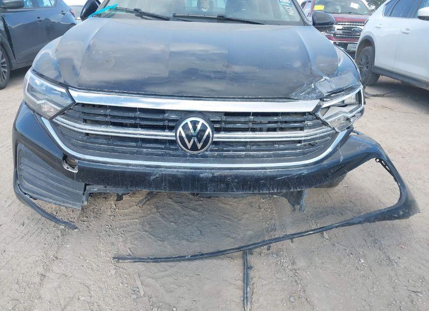 Photo 6 of 2022 Volkswagen Jetta 1.5T S (VIN 3VWCM7BU7NM002744)