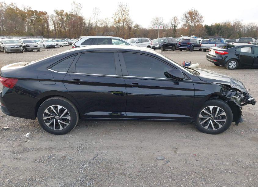 Photo 13 of 2022 Volkswagen Jetta 1.5T S (VIN 3VWCM7BU9NM020940)
