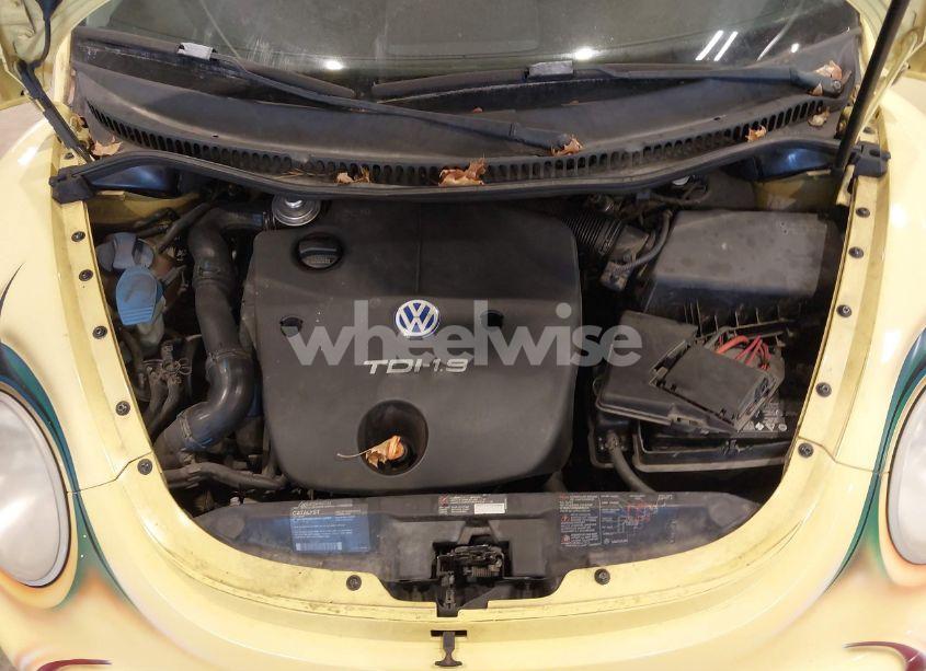 Photo 10 of 2001 Volkswagen New BEETLE GLS TDI (VIN 3VWCP21C01M423993)