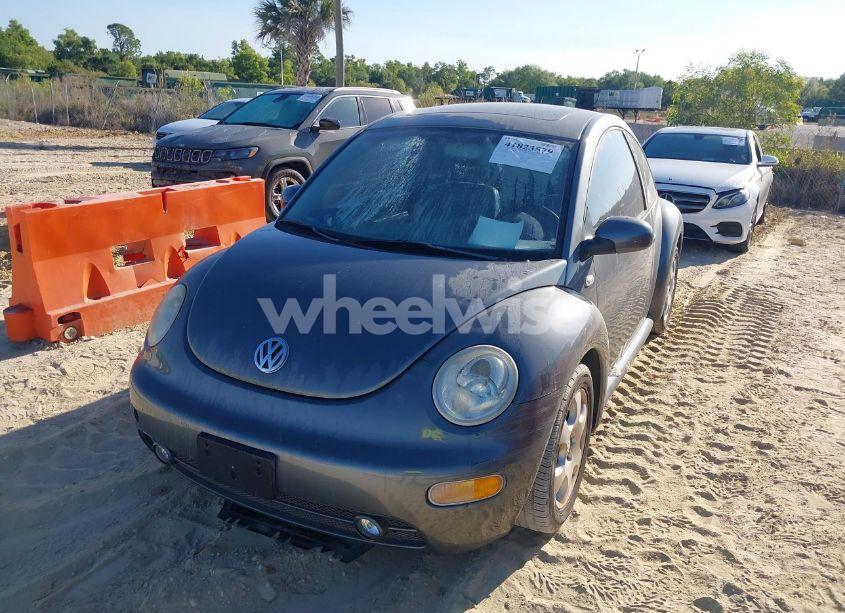 Photo 2 of 2002 Volkswagen New BEETLE GLS TDI (VIN 3VWCP21C32M424377)