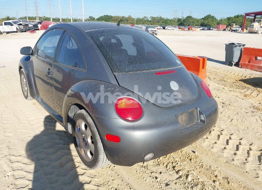 Photo 3 of 2002 Volkswagen New BEETLE GLS TDI (VIN 3VWCP21C32M424377)