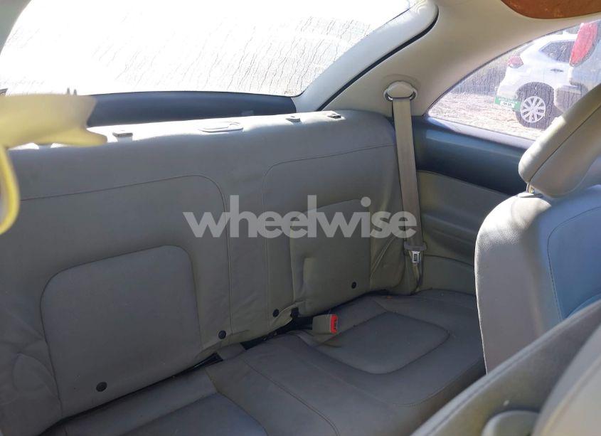 Photo 8 of 2002 Volkswagen New BEETLE GLS TDI (VIN 3VWCP21C32M424377)