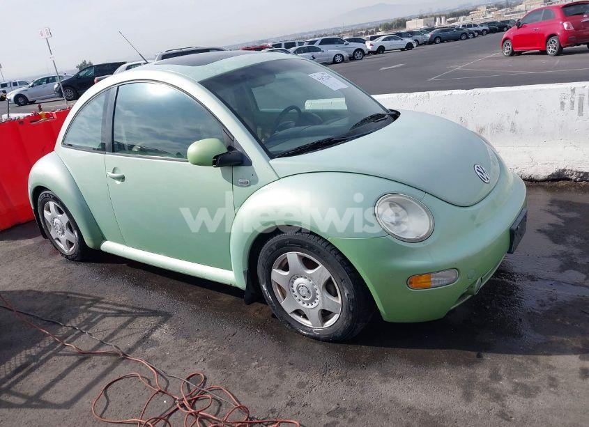 2001 Volkswagen New BEETLE GLS TDI (VIN 3VWCP21C61M446792) main photo