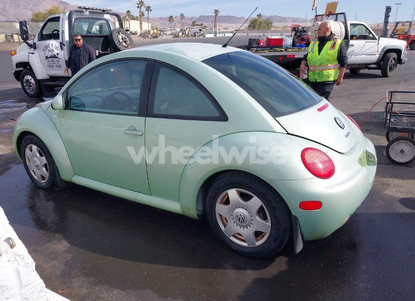 Photo 3 of 2001 Volkswagen New BEETLE GLS TDI (VIN 3VWCP21C61M446792)