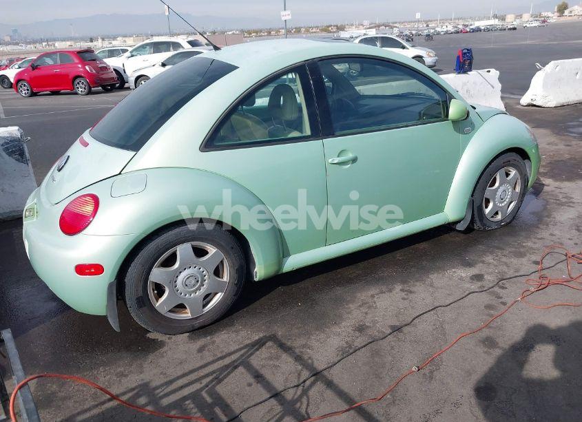 Photo 4 of 2001 Volkswagen New BEETLE GLS TDI (VIN 3VWCP21C61M446792)