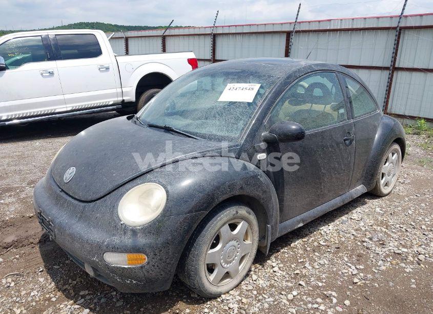 Photo 2 of 2001 Volkswagen New BEETLE GLS TDI (VIN 3VWCP21CX1M423404)
