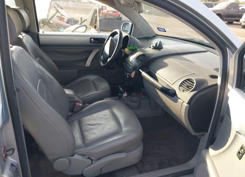 Photo 5 of 2005 Volkswagen New BEETLE GLS TDI (VIN 3VWCR31C05M410716)