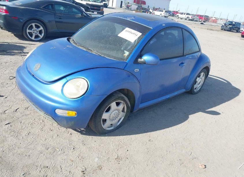 Photo 2 of 2001 Volkswagen New BEETLE GLS (VIN 3VWCS21C01M401474)