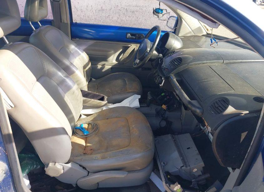 Photo 5 of 2001 Volkswagen New BEETLE GLS (VIN 3VWCS21C01M401474)