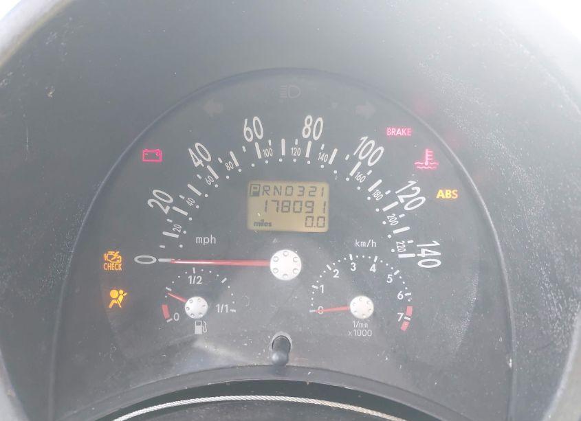 Photo 7 of 2001 Volkswagen New BEETLE GLS (VIN 3VWCS21C01M401474)