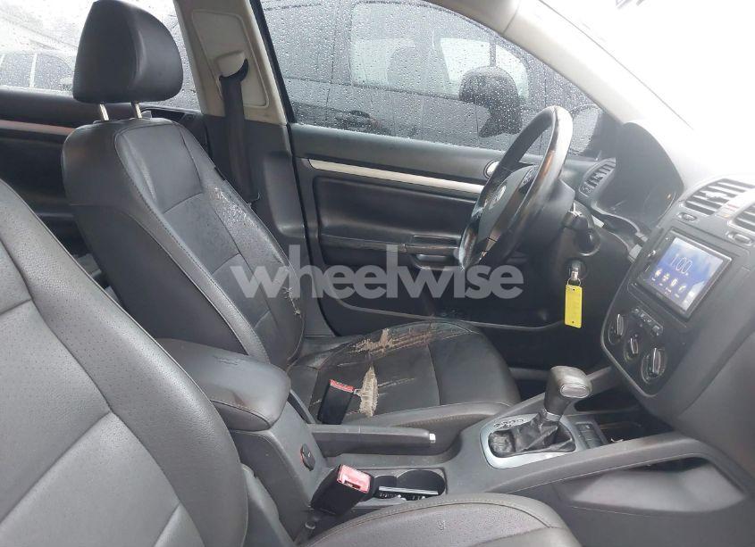 Photo 5 of 2006 Volkswagen Jetta DIESEL (VIN 3VWCT71K36M848096)