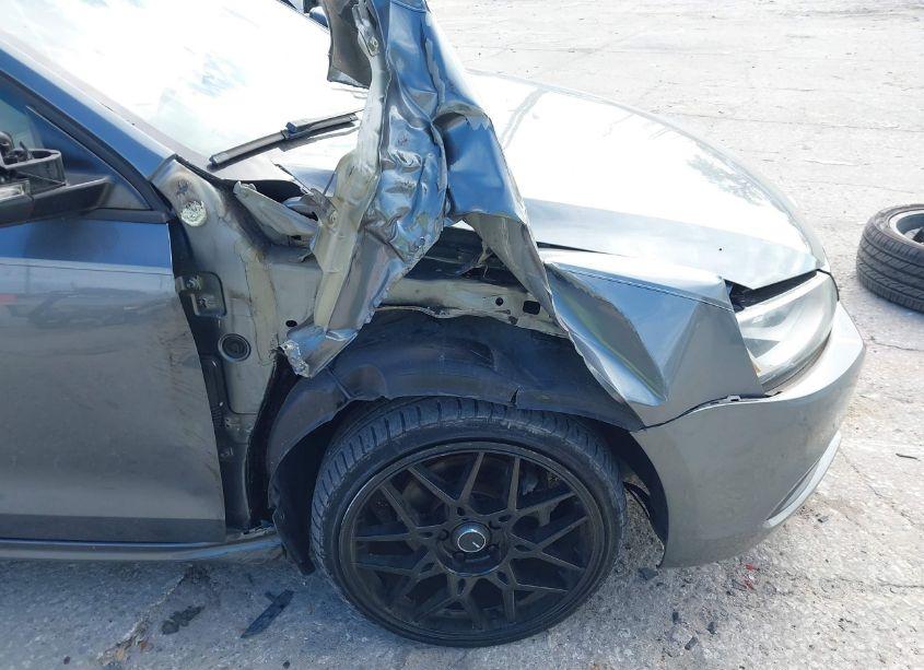 Photo 6 of 2014 Volkswagen Jetta 1.8T SE (VIN 3VWD07AJ0EM226347)