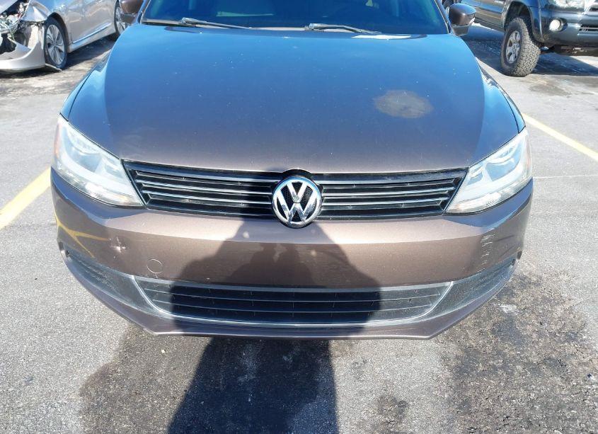 Photo 14 of 2014 Volkswagen Jetta 1.8T SE (VIN 3VWD07AJ0EM388432)