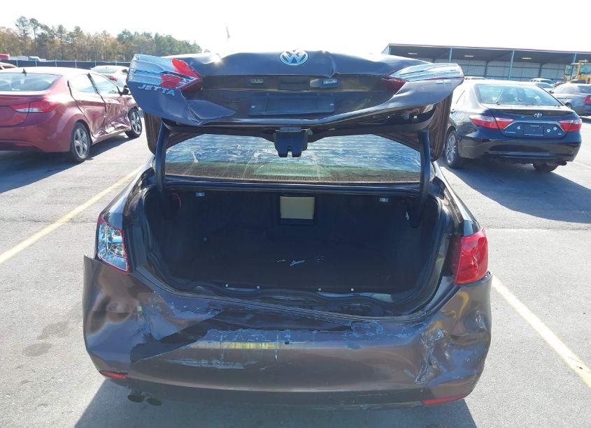 Photo 6 of 2014 Volkswagen Jetta 1.8T SE (VIN 3VWD07AJ0EM388432)