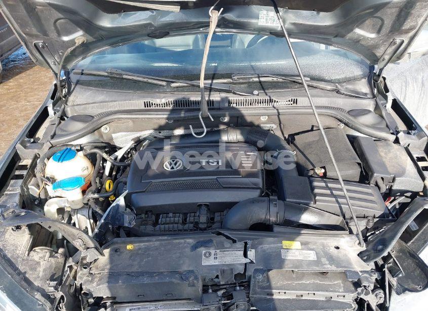 Photo 10 of 2014 Volkswagen Jetta 1.8T SE (VIN 3VWD07AJ1EM330314)