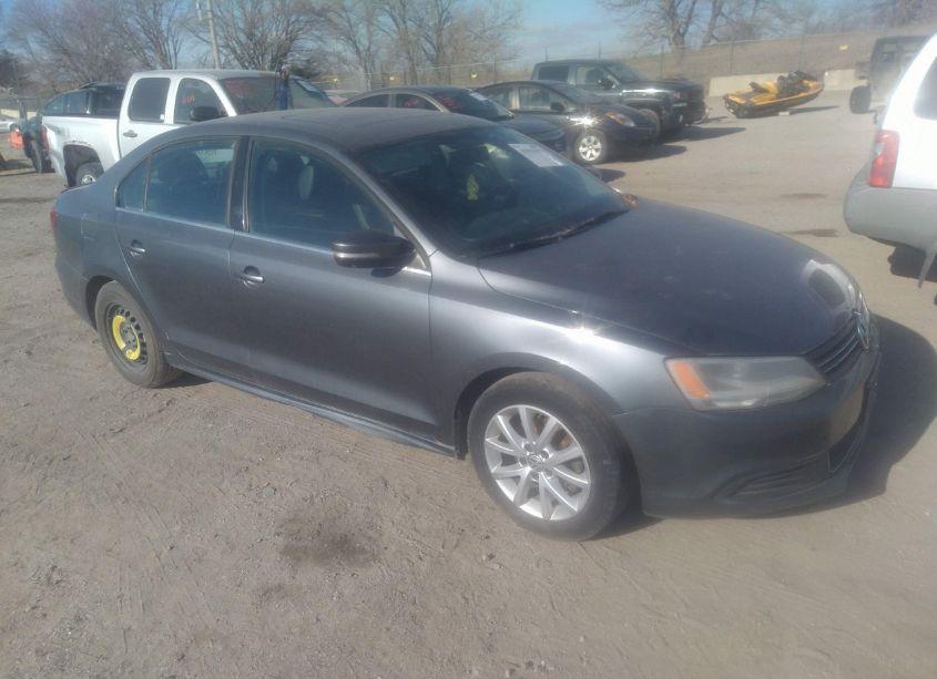 2014 Volkswagen Jetta 1.8T SE (VIN 3VWD07AJ1EM388956) main photo